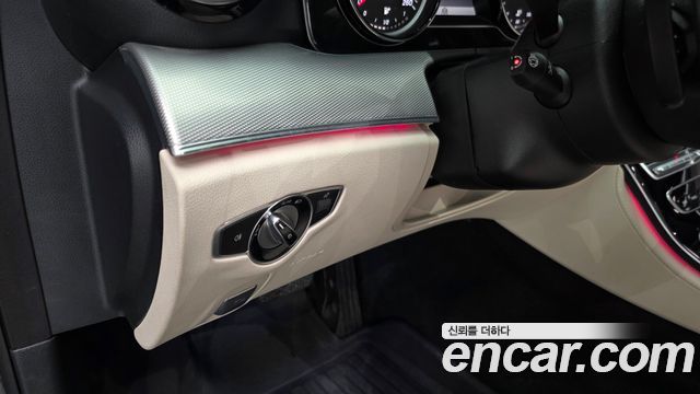Mercedes-Benz E-Class (W213) E300 Avantgarde 2019 — фото 28