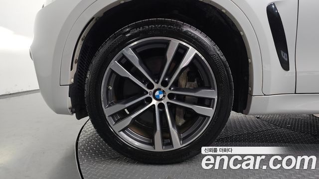 BMW X6 (F16) M50d 2017 — фото 5