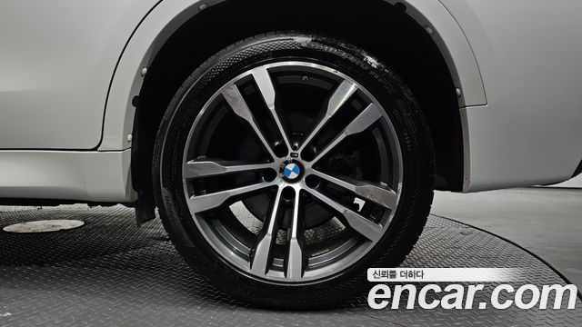 BMW X6 (F16) M50d 2017 — фото 21