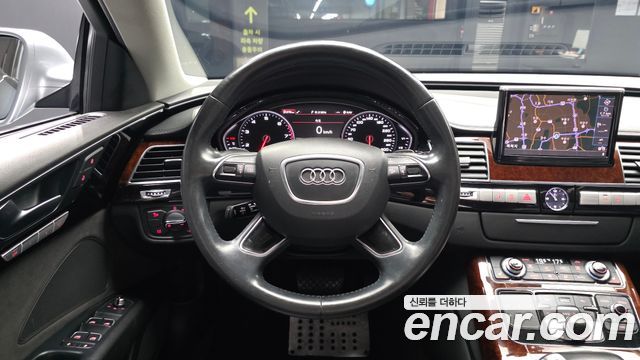 Audi A8 3.0 TFSI Quattro D4 2012 — фото 17