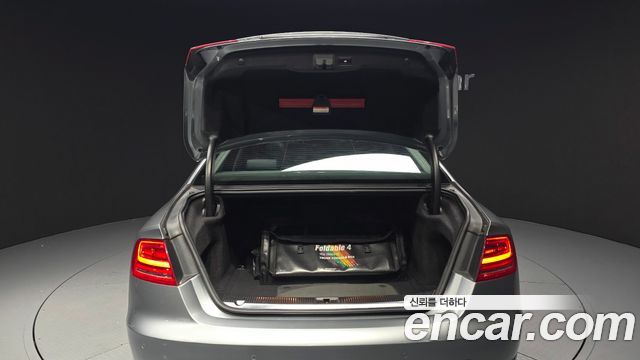 Audi A8 3.0 TFSI Quattro D4 2012 — фото 24