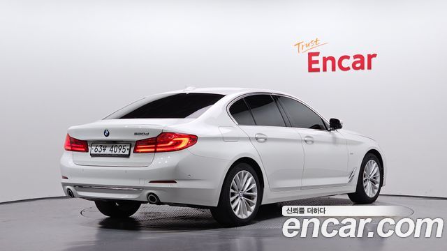 BMW 5 Series (G30) 520d Luxury Special Edition 2018 — фото 2