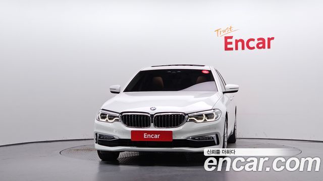 BMW 5 Series (G30) 520d Luxury Special Edition 2018 — фото 3