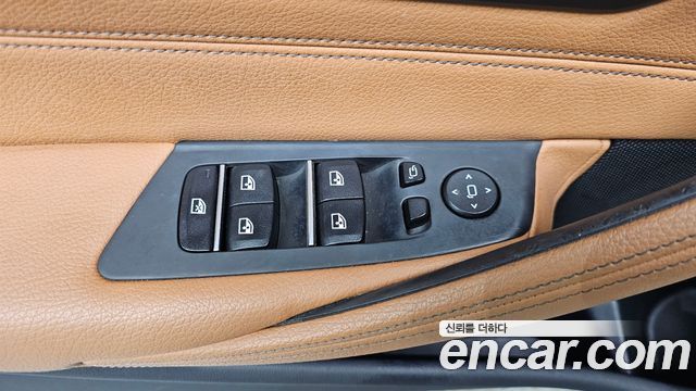 BMW 5 Series (G30) 520d Luxury Special Edition 2018 — фото 20