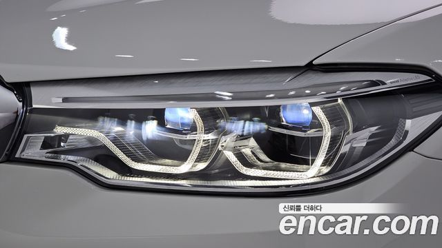 BMW 5 Series (G30) 520d Luxury Special Edition 2018 — фото 22