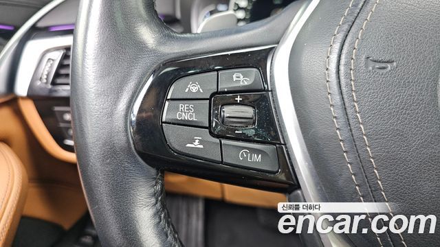 BMW 5 Series (G30) 520d Luxury Special Edition 2018 — фото 28