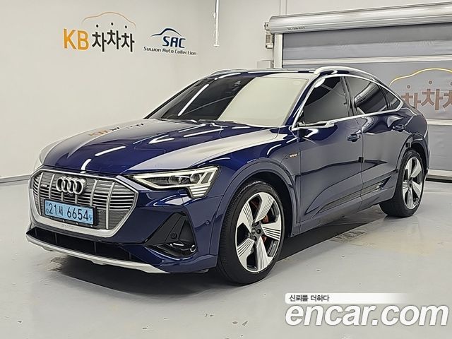 Audi e-tron 55 Quattro Sportback 2022 — фото 2