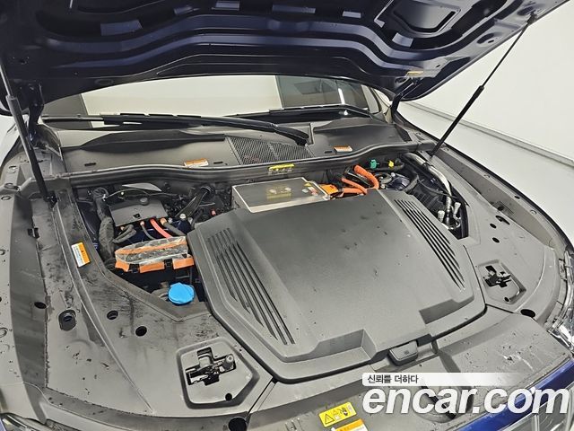 Audi e-tron 55 Quattro Sportback 2022 — фото 5
