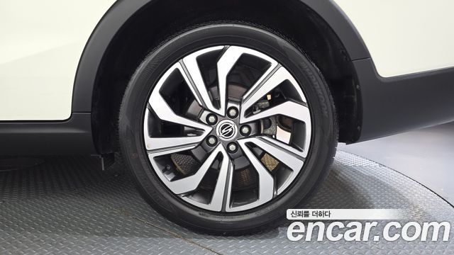 KG Mobility (SsangYong) Tivoli Air 1.5 A7 2WD 2023 — фото 21