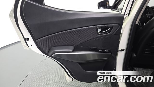 KG Mobility (SsangYong) Tivoli Air 1.5 A7 2WD 2023 — фото 25