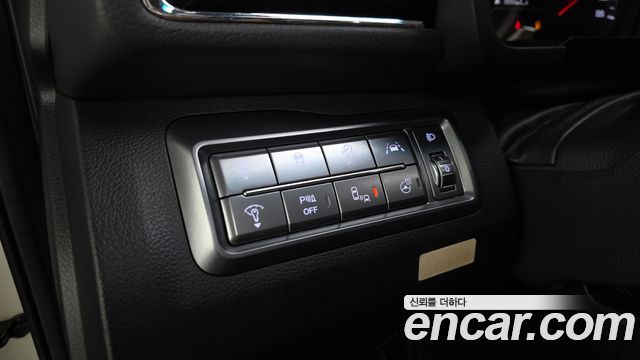 KG Mobility (SsangYong) Tivoli Air 1.5 A7 2WD 2023 — фото 27