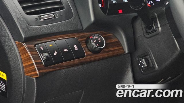 Kia Mohave Diesel 3.0 4WD President 2017 — фото 20