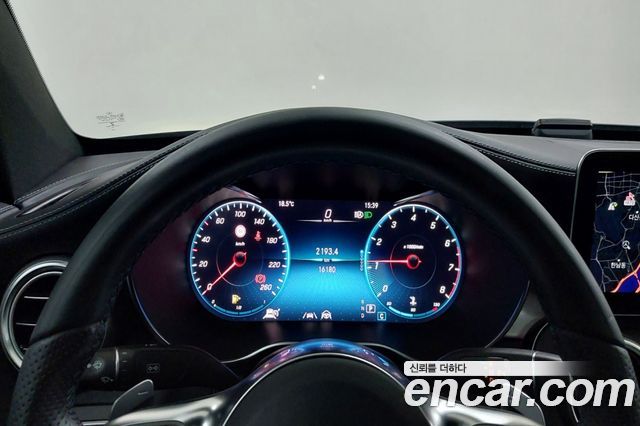 Mercedes-Benz C-Class (W205) C200 Coupe 2023 — фото 8
