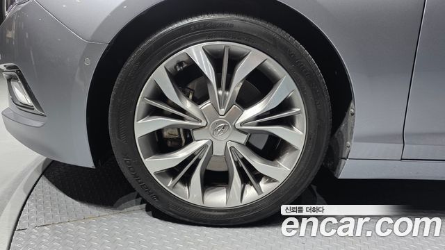 Hyundai Sonata (LF) 2.0 Premium 2015 — фото 5
