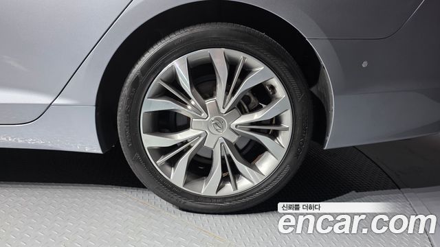 Hyundai Sonata (LF) 2.0 Premium 2015 — фото 21