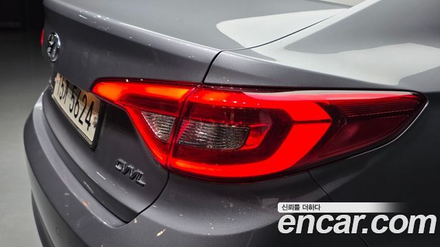 Hyundai Sonata (LF) 2.0 Premium 2015 — фото 23