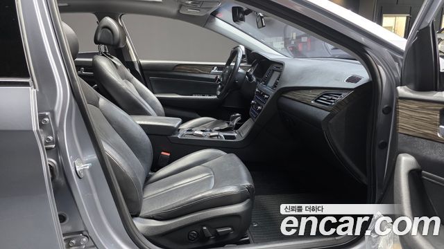 Hyundai Sonata (LF) 2.0 Premium 2015 — фото 26