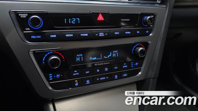 Hyundai Sonata (LF) 2.0 Premium 2015 — фото 31