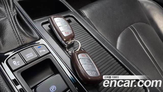 Hyundai Sonata (LF) 2.0 Premium 2015 — фото 32