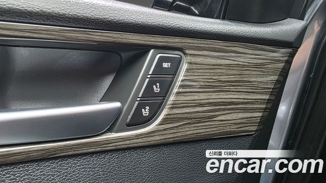 Hyundai Sonata (LF) 2.0 Premium 2015 — фото 33