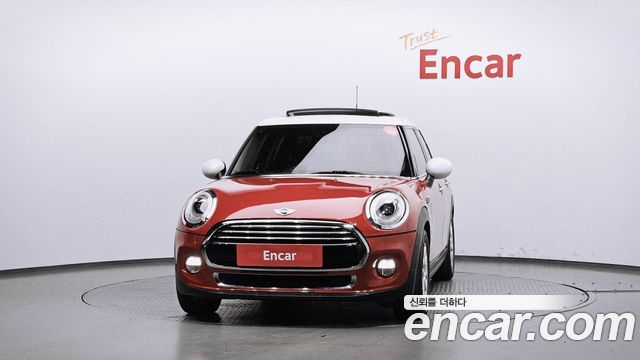 MINI Cooper 5Door HIGH 3rd 2016 — фото 3