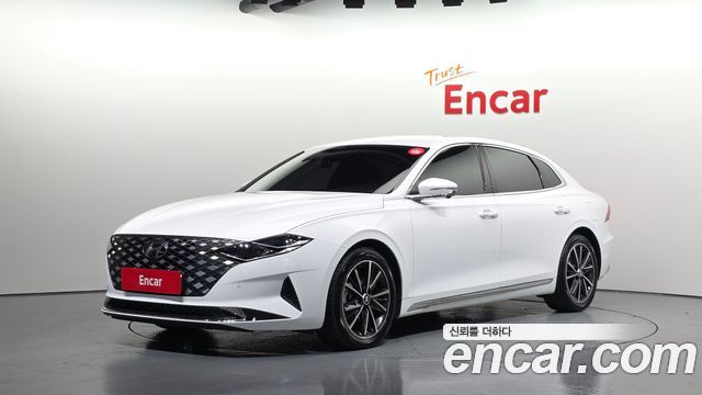 Hyundai Grandeur (IG) 2.5 Le Blanc