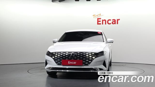 Hyundai Grandeur (IG) 2.5 Le Blanc 2023 — фото 3