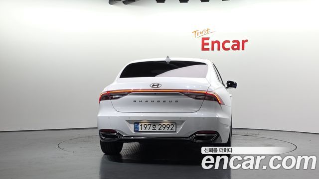Hyundai Grandeur (IG) 2.5 Le Blanc 2023 — фото 4