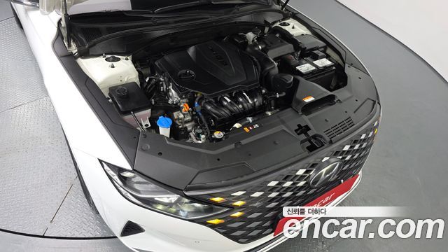 Hyundai Grandeur (IG) 2.5 Le Blanc 2023 — фото 6