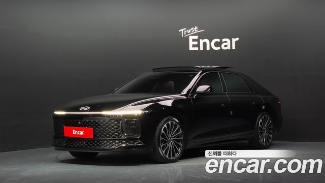 Hyundai Grandeur Hybrid (GN7) Calligraphy
