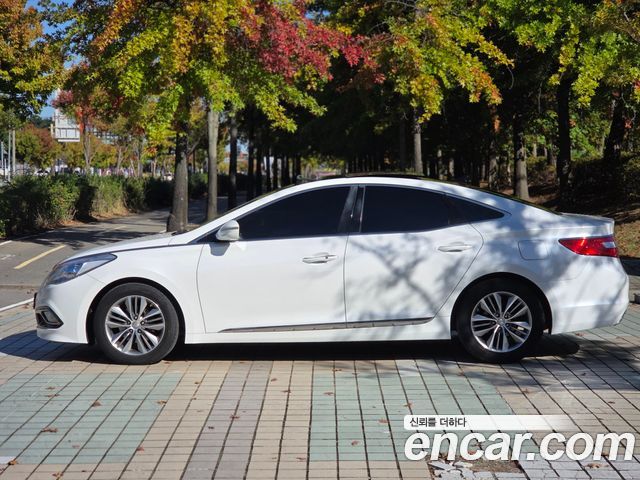 Hyundai Grandeur (HG) HG240 Modern 2015 — фото 3