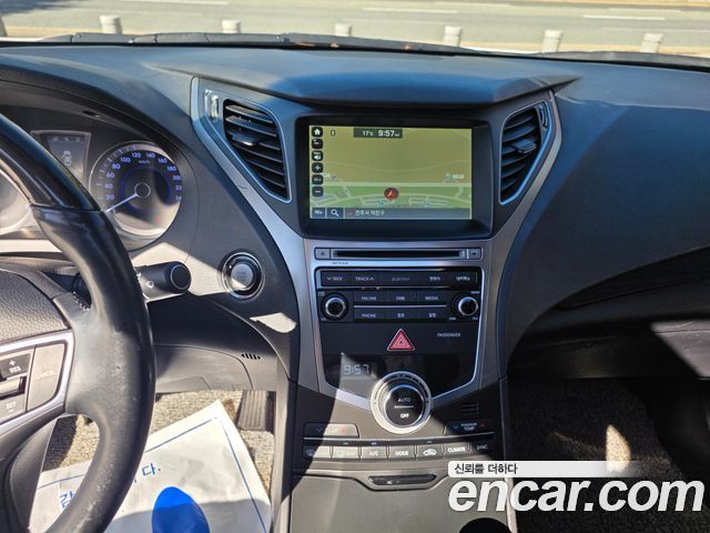 Hyundai Grandeur (HG) HG240 Modern 2015 — фото 16