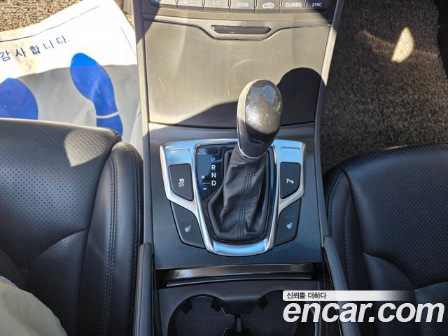 Hyundai Grandeur (HG) HG240 Modern 2015 — фото 17