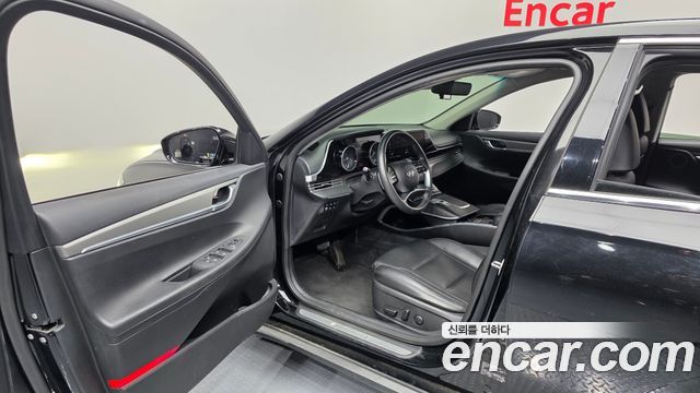 Hyundai Grandeur (IG) 3.0 LPi Rent Car Modern 2022 — фото 10
