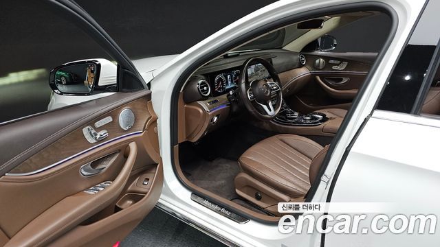 Mercedes-Benz E-Class (W213) E300 4MATIC Exclusive 2019 — фото 10