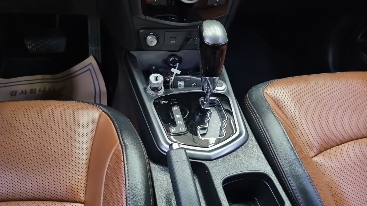 KG Mobility (SsangYong) Tivoli Armor Gear Edition 2WD 2018 — фото 9