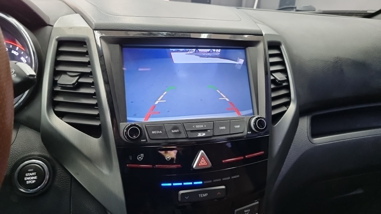 KG Mobility (SsangYong) Tivoli Armor Gear Edition 2WD 2018 — фото 15