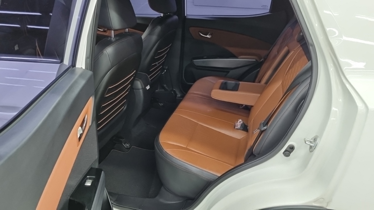KG Mobility (SsangYong) Tivoli Armor Gear Edition 2WD 2018 — фото 21