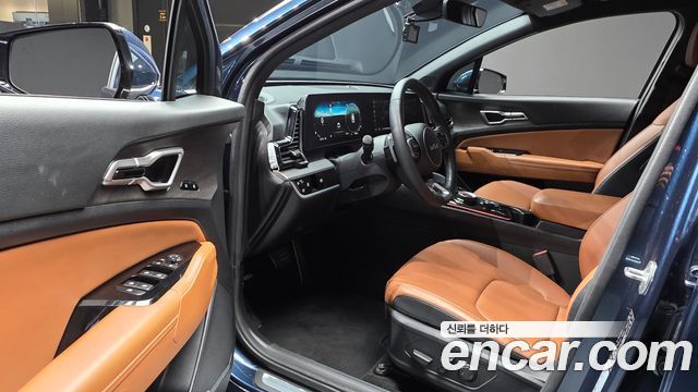 Kia Sportage (V) Gasoline 1.6 Turbo 4WD Signature 2023 — фото 10