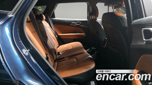 Kia Sportage (V) Gasoline 1.6 Turbo 4WD Signature 2023 — фото 11