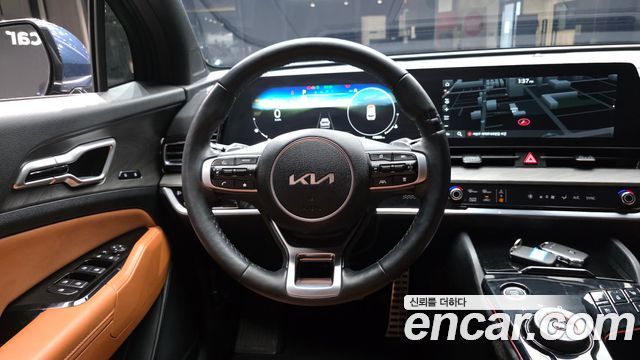Kia Sportage (V) Gasoline 1.6 Turbo 4WD Signature 2023 — фото 14
