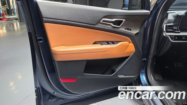 Kia Sportage (V) Gasoline 1.6 Turbo 4WD Signature 2023 — фото 24