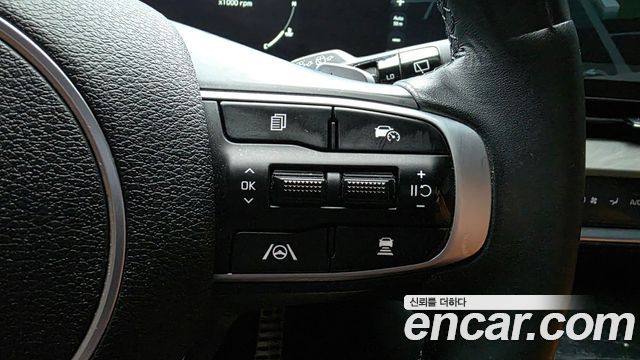 Kia Sportage (V) Gasoline 1.6 Turbo 4WD Signature 2023 — фото 32
