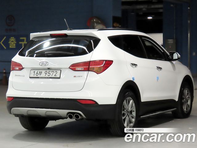 Hyundai Santa Fe (DM) Diesel(e-VGT) 2.0 2WD Premium 2015 — фото 4