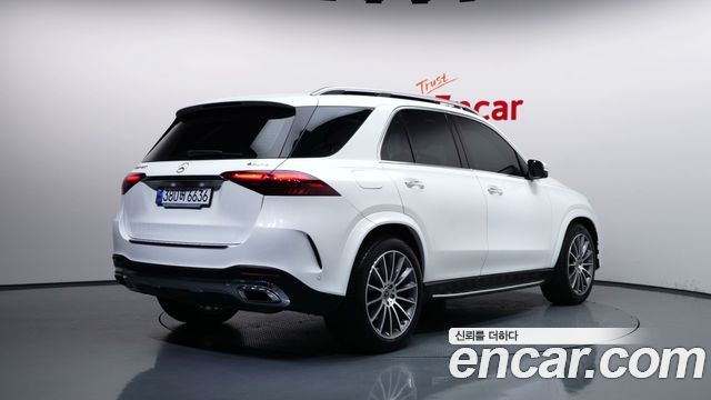 Mercedes-Benz GLE-Class (W167) GLE450 4MATIC 2024 — фото 2
