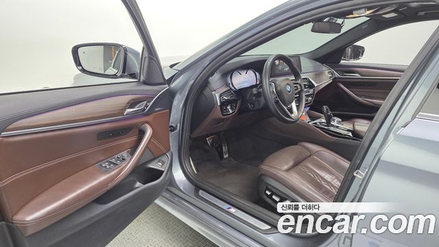 BMW 5 Series (G30) 530i M Sport Package Plus 2018 — фото 10