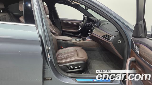 BMW 5 Series (G30) 530i M Sport Package Plus 2018 — фото 26
