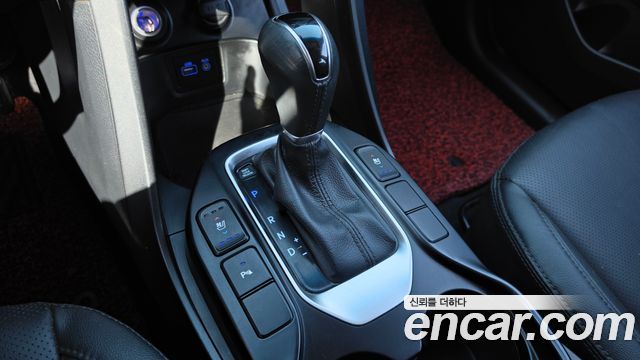 Hyundai Santa Fe The Prime Diesel 2.0 2WD Premium 2018 — фото 9