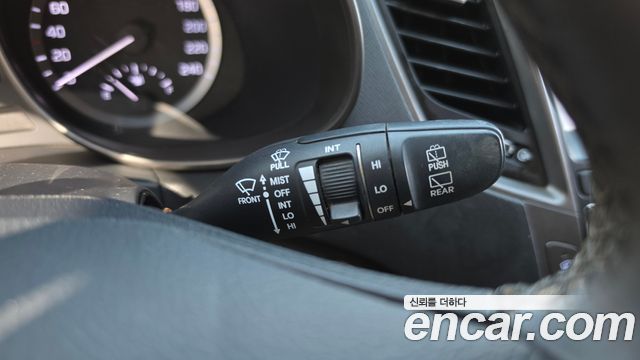 Hyundai Santa Fe The Prime Diesel 2.0 2WD Premium 2018 — фото 27