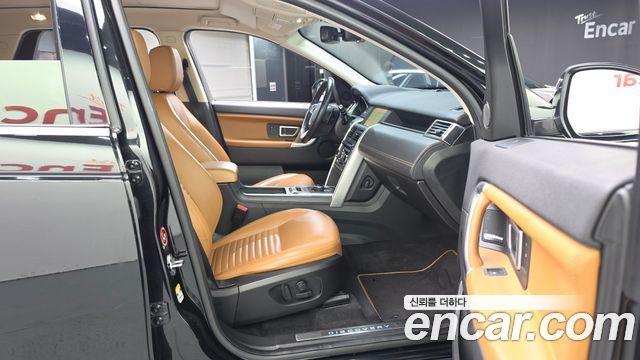 Land Rover Discovery Sport 2.0 TD4 HSE Luxury 2019 — фото 11